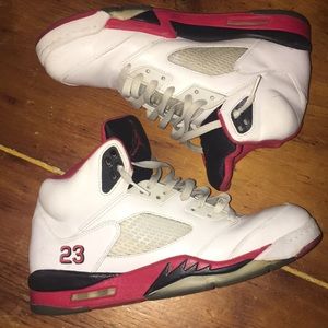 Jordan 5 fire red black tounge
